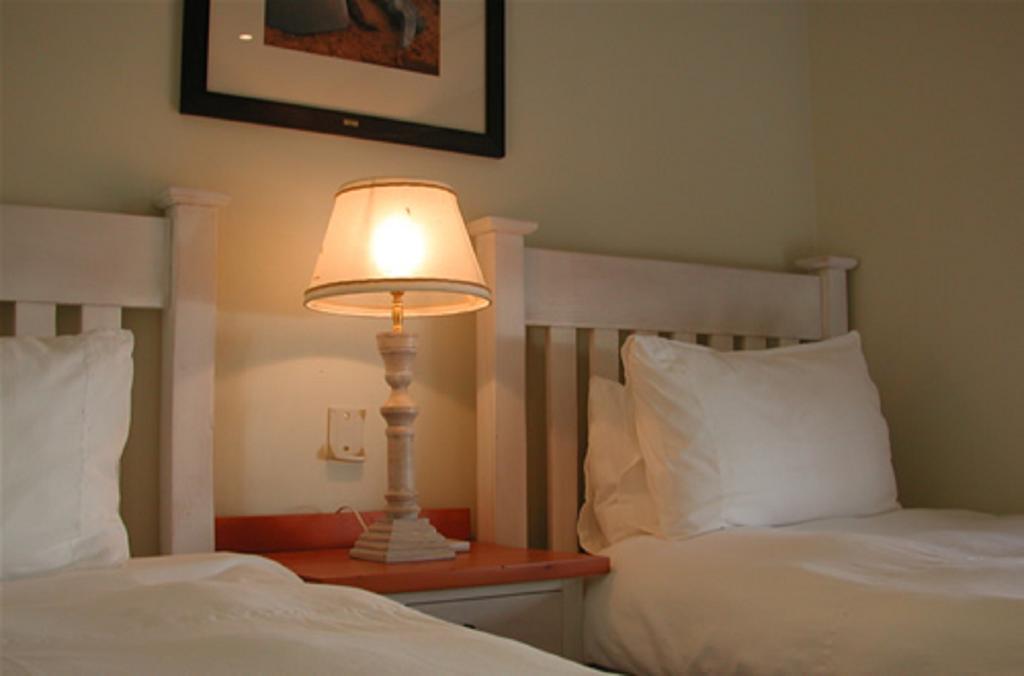 D'Aria Guest Cottages Durbanville Exteriör bild